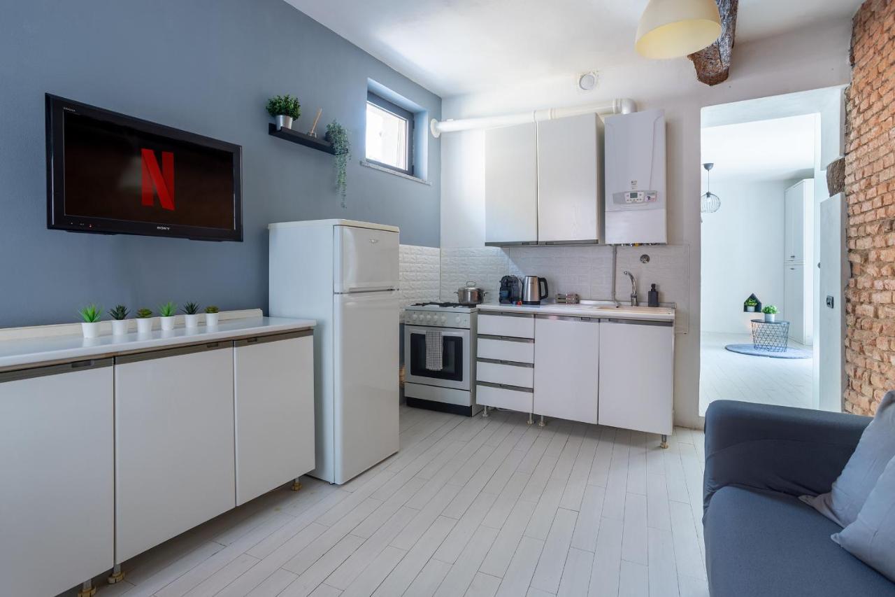 Centro Storico • Wi-Fi, Netflix E Terrazzo Appartement Pavia Buitenkant foto