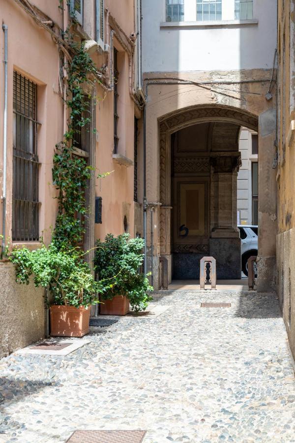 Centro Storico • Wi-Fi, Netflix E Terrazzo Appartement Pavia Buitenkant foto